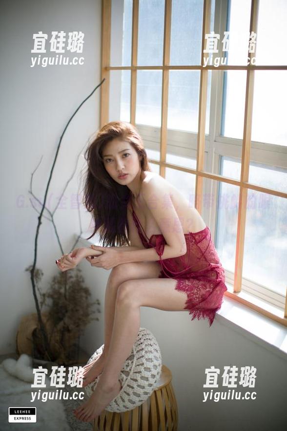 G.su(全智秀)的女王合集，略带挑衅的眼神藏着什么意思？