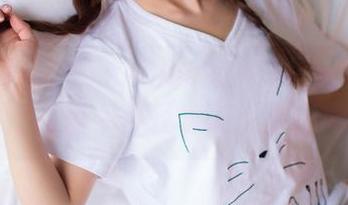 GIRLT果团网 – sukki的短裤美图线上派对，乃是一种轻松随性的态度！