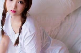 GIRLT果团网 – 甜Abby亲自挑选的写真，每个细节都在和我打招呼！