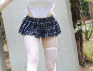 MFStar模范学院 – 在白茹雪abby的写真里，找到了新一届的女神标准。