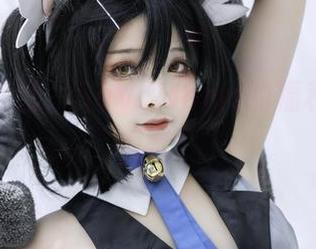 不止是肉丝，SayoMomo的福利集合不停歇！