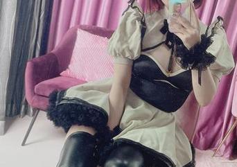 放心，Tomiko(とみこ)的私服自撮资源不会让你失望