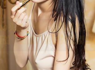 TouTiao头条女神 – 最新照片来了！童安琪的“姐姐”竟然如此别致！