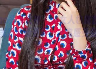 TouTiao头条女神 – 小女人也能翻天！莫晓希的美图全新更新，让你感受别样的喵气场。