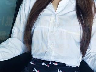 TuiGirl推女郎 – 哈尼宝宝的免费照片，油亮得像一块被擦得锃光瓦亮的巧克力…你忍心不看？
