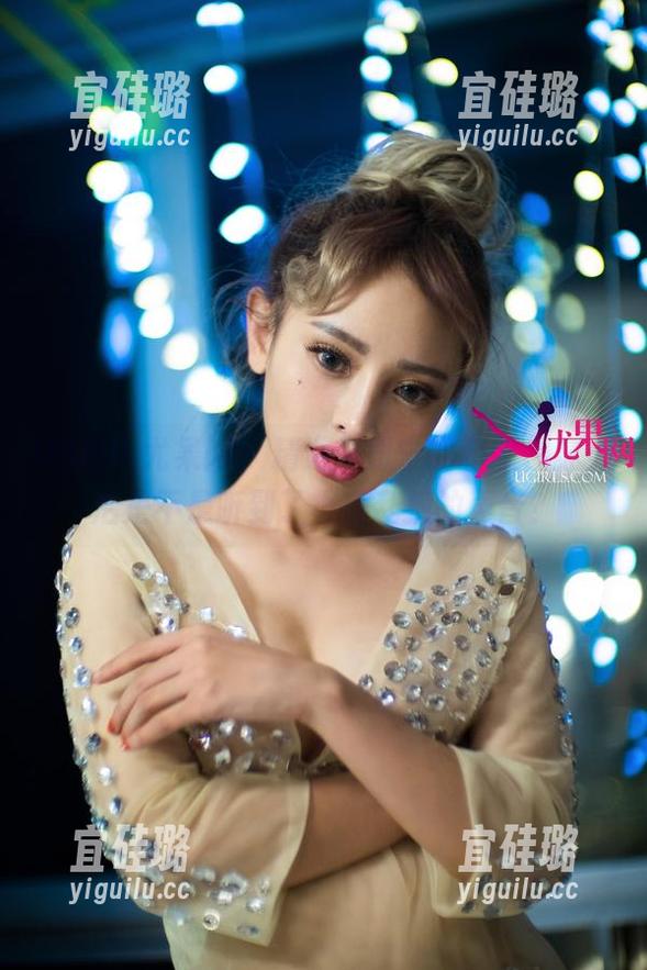 UGirls尤果网 - 精选李思宁的和服，穿上后是不是听到了小鹿乱撞的声音？
