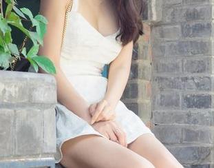 UGirls尤果网 – 原图放送！艾霓莎和她的女神气场，哎呀，擦掉的水滴可能比我还“女神”。