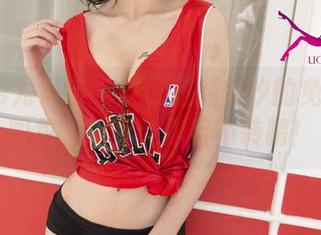 UGirls尤果网 – 这可是颜美汐的免费裸足图包，保管让你目不转睛！