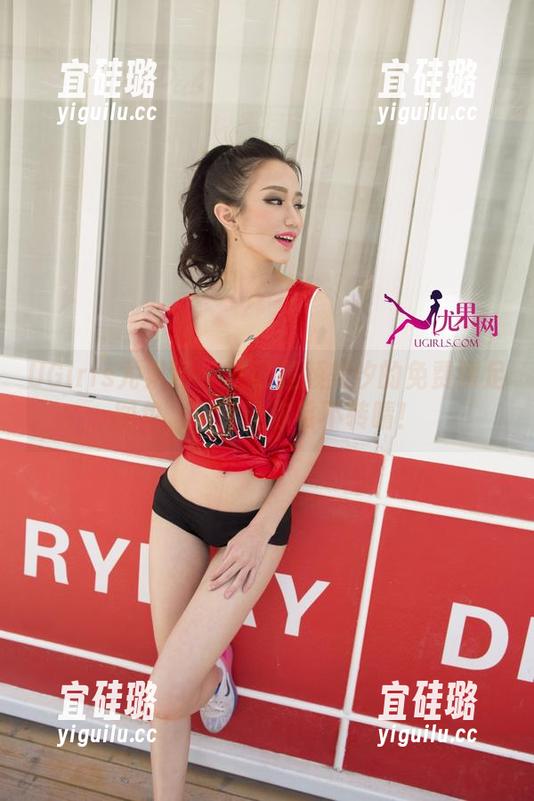 UGirls尤果网-颜美汐 UGirls尤果网 - 这可是颜美汐的免费裸足图包,保管让你目不转睛!