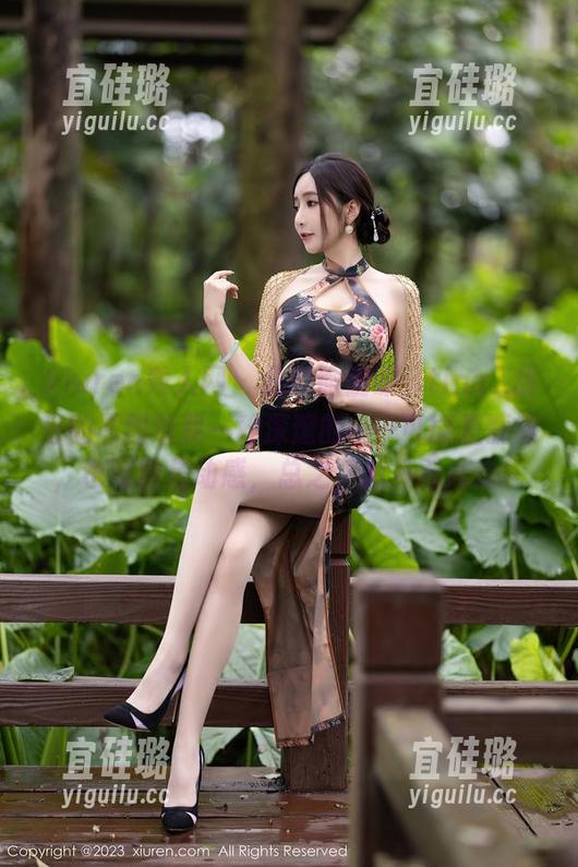 Xiuren秀人网 - 最新瑜伽课，tina_甜仔的原图给我一种深邃的……可能是慵懒，也可能是动感，总之，想多看几次！