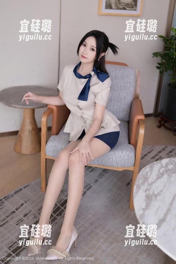 Xiuren秀人网 - 小小棉袜，大大合集，悠悠酱yoyoyo的囧境无处不在！