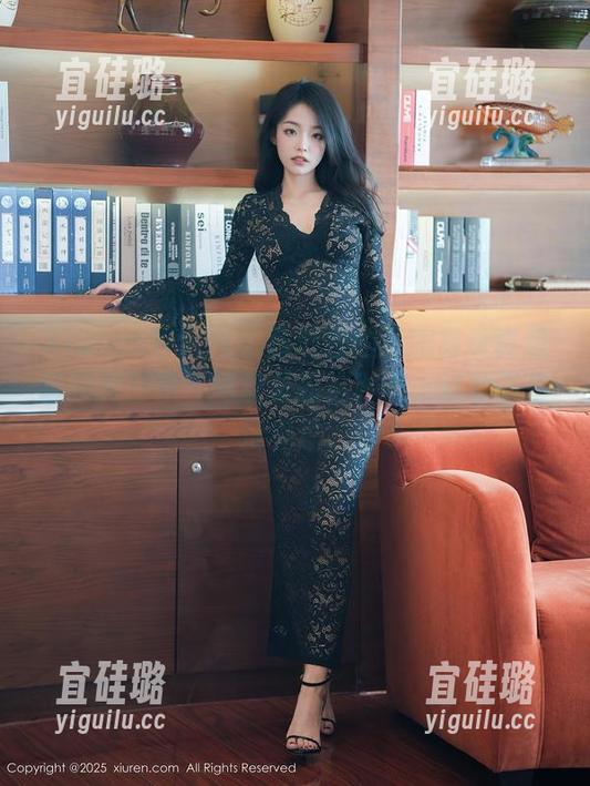 Xiuren秀人网-薇薇酱 Xiuren秀人网 - 薇薇酱的礼服写真真想直接搬回家,网盘里的这种美,这辈子也没见过。