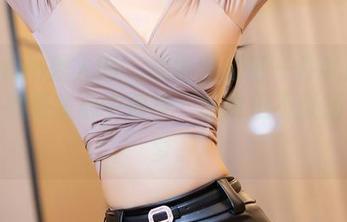 Xiuren秀人网 – 虞姬儿的每一件礼服资源，都是我心中那种‘昂贵但不张扬’的梦。