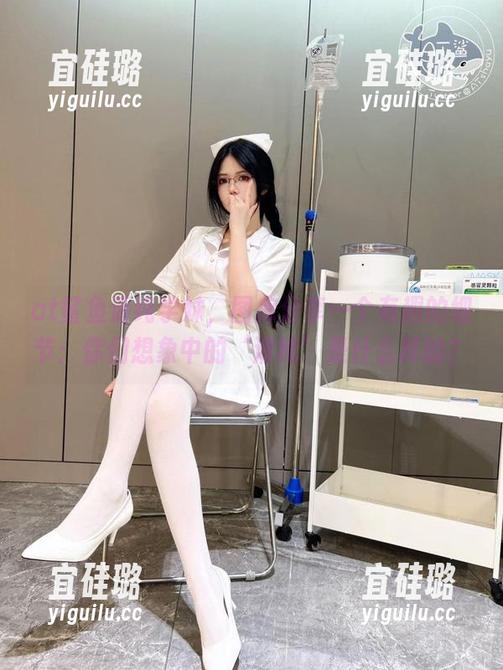 at鲨鱼清纯学妹，图库分享一个有趣的细节：你们想象中的‘清纯’是什么样的？