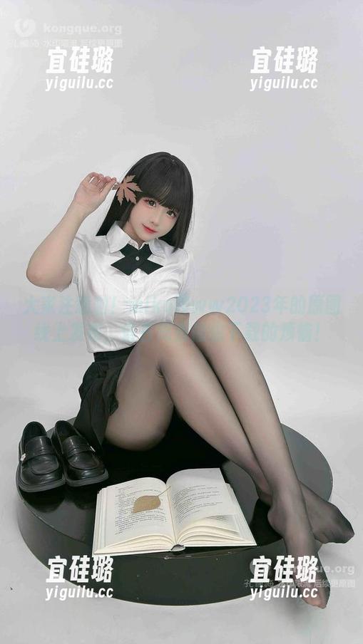 大家注意啦！miko酱ww2023年的原图线上发布，省去深夜偷偷下载的烦恼！