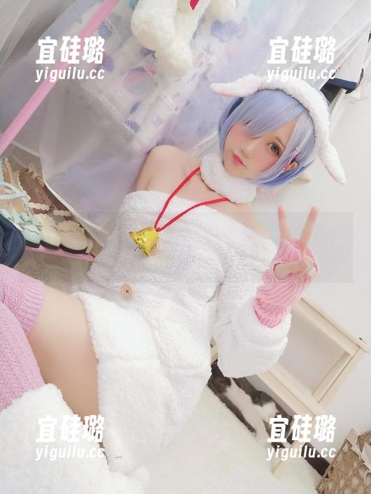 粉色私房图集：nagisa魔物喵，不小心透露了点什么呢？