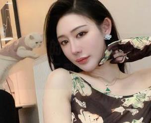 微密圈 – 不爱笑的赛琳穿上渔网，这套图能给谁？下载后果自负哦！