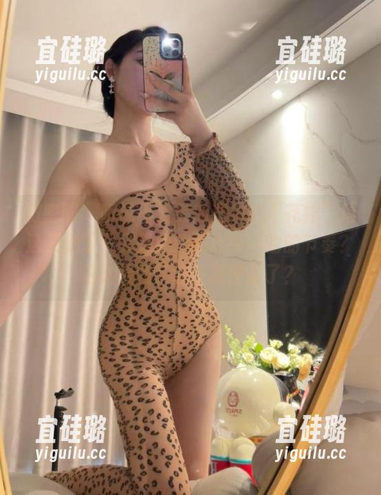 微密圈 - 听说不爱笑的赛琳的“花嫁”精选又来了，又是要让我心中一动的节奏？这检验我，咋又被圈粉了？