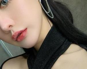 微密圈 – 就问不爱笑的赛琳，黑丝连体的美图有多撩？完美的怀疑包！