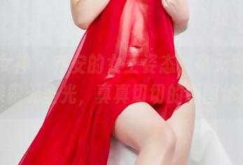 头条女神 – 乔安的女王姿态，毫无避讳，裸露无圣光，真真切切的原图体验