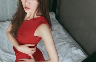 头条女神 – 温心怡的职业装合集，给你职场灵感，随意分享一下她的那些小尝试