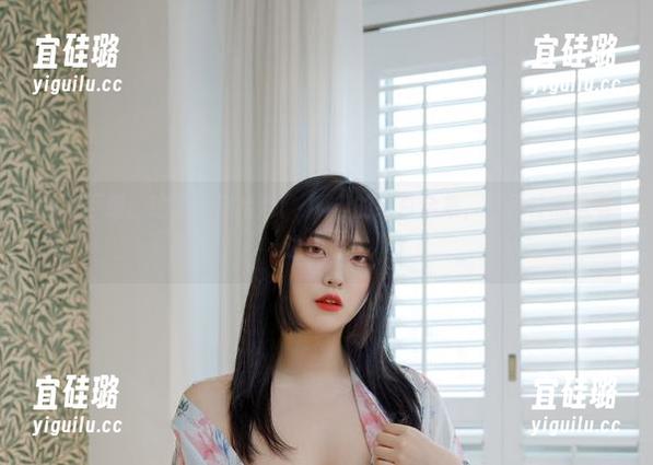 快来下载，这里是宋哈娜(송하나)的纯白全集，忍不住想边看边点评！