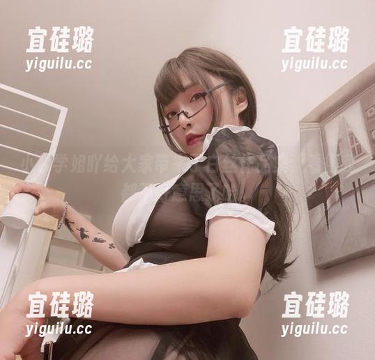 小泉学姐吖给大家带来了白丝作品集，看得我都不好意思了哈。