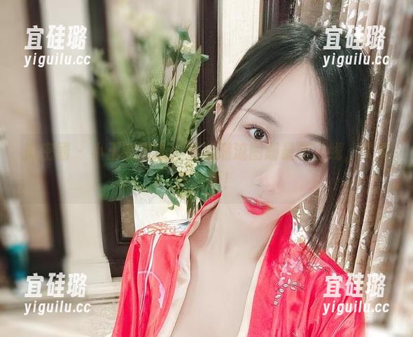 微密圈 - 小玉吃果冻：姐姐潮流图册最新上线，快来探路呀！