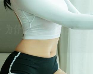 尤果网 – 为什么仙妮的黑白图片总能令我想太多？