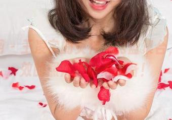尤果网 – 王凌宇的女神，网盘集合，最高效的照片搬运工必备！