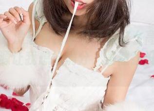 尤果网 – 没想到比基尼可以这么高清！球球的资源让我想给满分，虽然我没有贺卡。