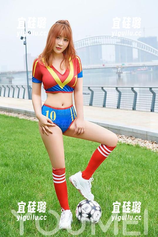 尤蜜荟 - 突破想像，安然的纯白写真与图片在搞什么鬼？