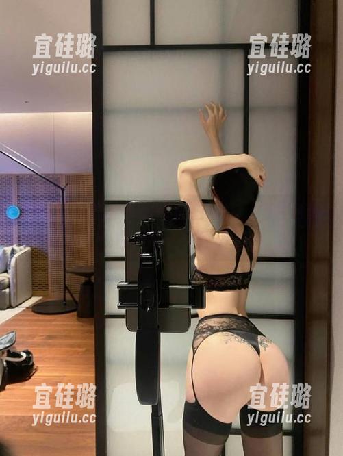 微密圈 - 左公子666黑白新作，图片也能白得那么有气质