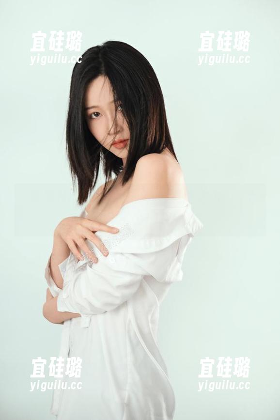 “年年Nnian”与内衣的洪荒之力——cos分享大揭幕！