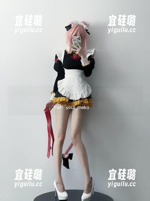 幼爱youmeko的福利大图集：美脚让人走不出这片“脚”色！