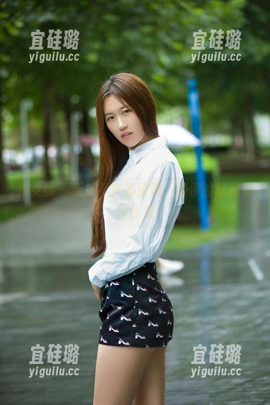 推女郎 - 无处不在的脑洞，杨伊的旗袍劳模合集