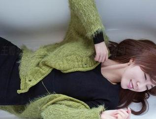 推女郎 – 王馨瑶在户外的图集，情不自禁想问：这么美是要怎么保持的？