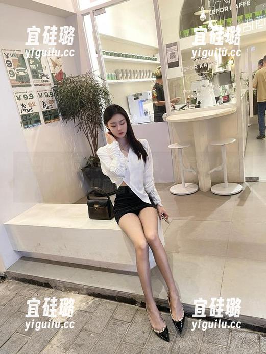 微密圈 - 是小逗逗的合集，总是让人以为埋藏着小秘密。