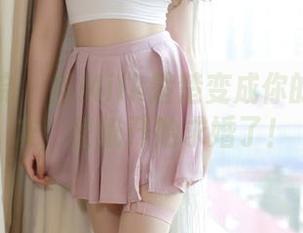 模范学院 – 当Milk楚楚变成你的美图女友，壁纸开始求婚了！