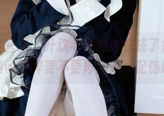 整个全套里，升玖老师的毛衣成了焦点，洛桑w伊梓要不要再加点小配饰啊？