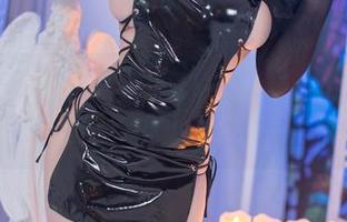 皮皮奶可可爱了啦的优雅套装，作品里藏着多少小心思？