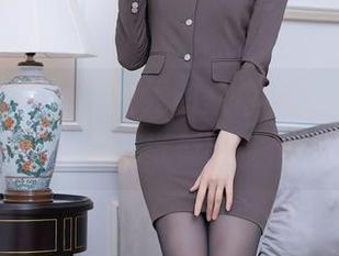 秀人网 – 白色的曲线和想象，周美美alicia的写真壁纸似乎在低语。