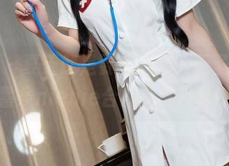 秀人网 – 夏天就是要疯狂玩，无圣光的小薯条nienie合集带你冲呀！