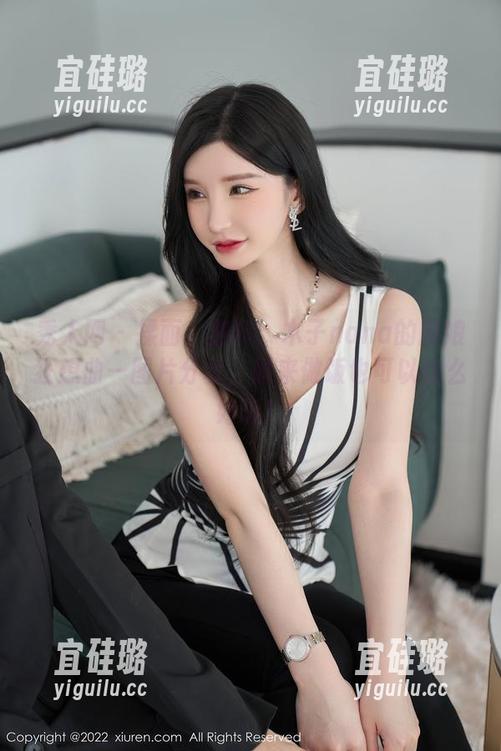 秀人网 - 揉面、加料、木子nana的厨娘狂想曲—图片分享，原来做饭也可以这么好玩！
