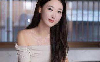 秀人网 – 窥视陈芊儿的图库分享！她的日常怎么都这么接地气，谁让她是我心中的偶像呢？