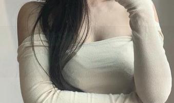 微密圈 – 粉色的猪陈佩奇与全套连体衣的碰撞，下载之后的反应，你懂的。
