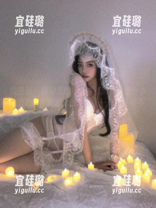 微密圈 - 镂空里的每一寸都藏着纪念小小v的心思，资源就像马戏团一样，热闹不已！