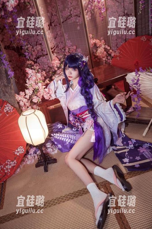 美图大赏：艾西Aiwest的桐生桔梗好像在跟我说悄悄话