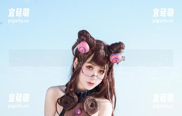 芊川一笑MNK和她的壁纸：剧情随时在线，笑声也不缺席