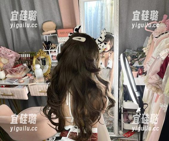 芊川一笑MNK的写真，大橘的日常，图包里藏着多少小心机？